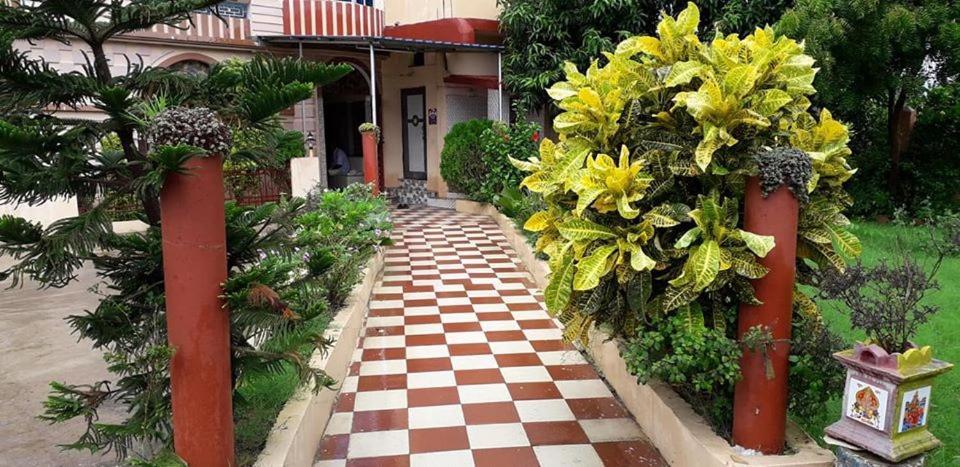 Hotel Guru Kripa Jamshedpur Extérieur photo